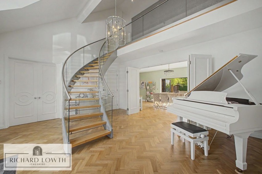 Images for Chester Road, Woodford EAID:Richard Lowth BID:Richard Lowth & Co Estate Agents