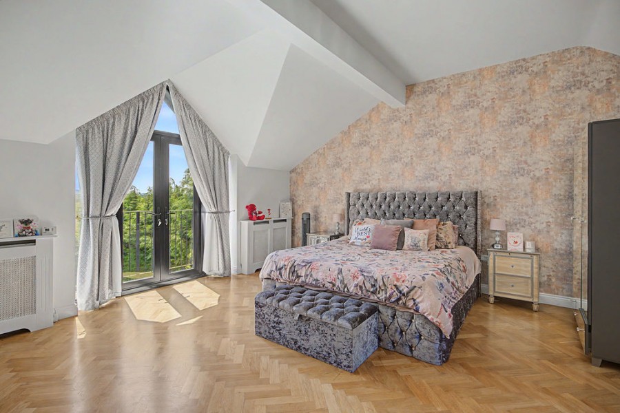 Images for Chester Road, Woodford EAID:Richard Lowth BID:Richard Lowth & Co Estate Agents