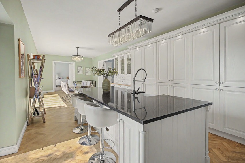 Images for Chester Road, Woodford EAID:Richard Lowth BID:Richard Lowth & Co Estate Agents