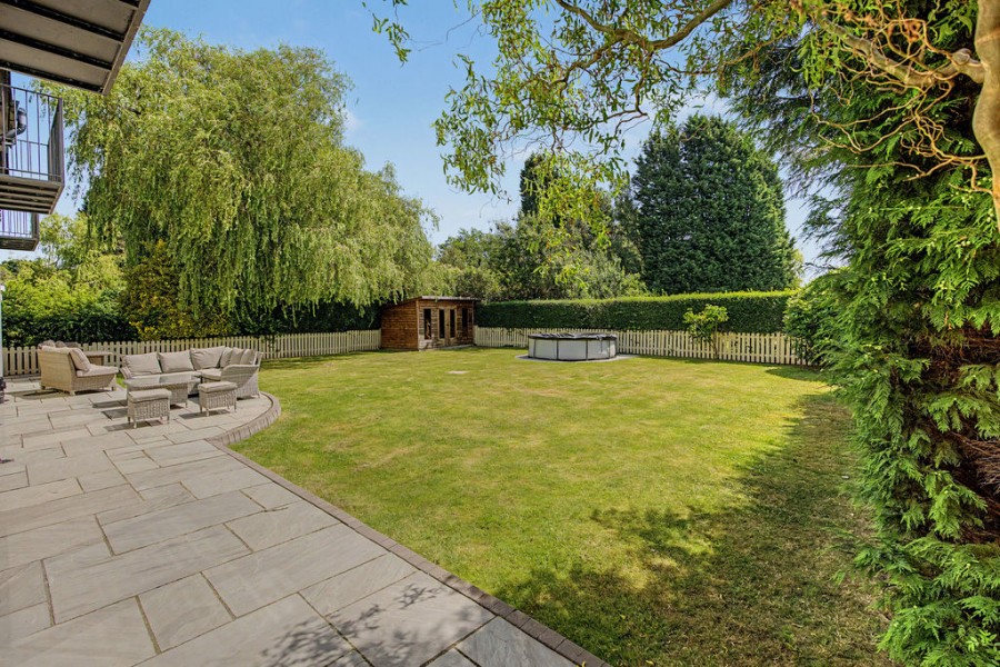 Images for Chester Road, Woodford EAID:Richard Lowth BID:Richard Lowth & Co Estate Agents