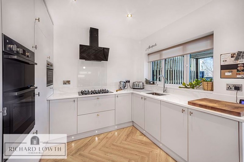 Images for Deva Close, Poynton EAID:Richard Lowth BID:Richard Lowth & Co