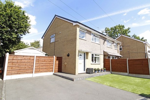 View Full Details for Swan Close, Poynton - EAID:Richard Lowth, BID:Richard Lowth & Co