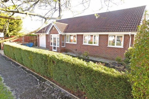 Hilton Grove, Poynton