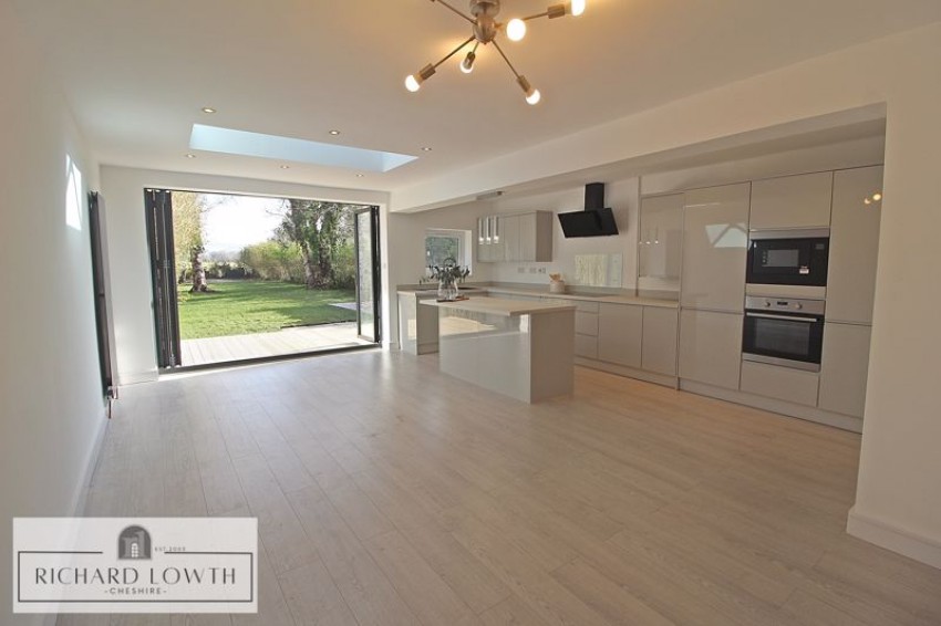 Images for Woodford Road, Poynton EAID:Richard Lowth BID:Richard Lowth & Co
