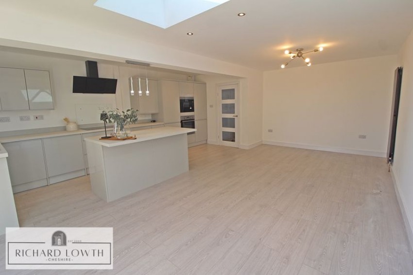 Images for Woodford Road, Poynton EAID:Richard Lowth BID:Richard Lowth & Co