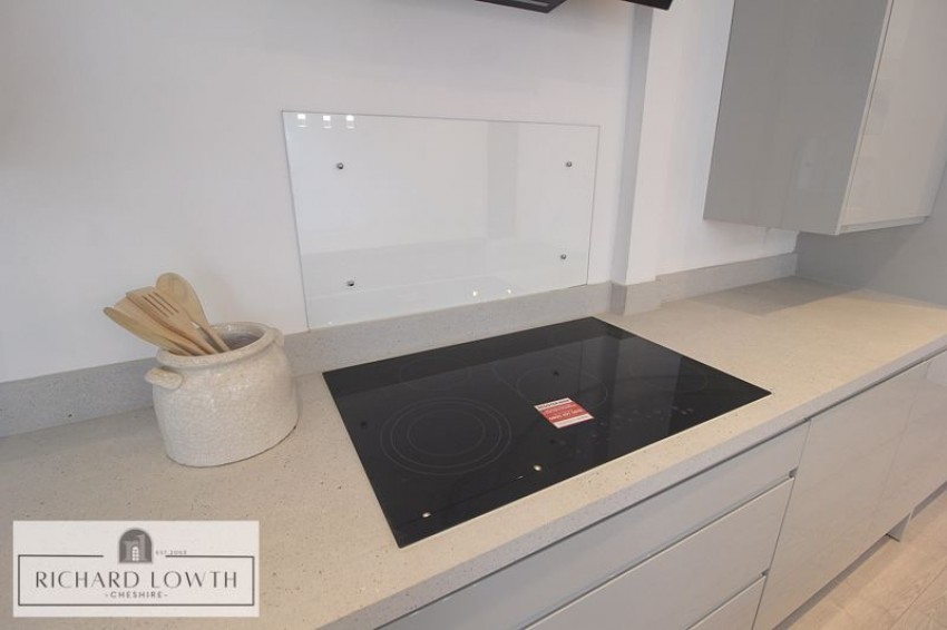 Images for Woodford Road, Poynton EAID:Richard Lowth BID:Richard Lowth & Co