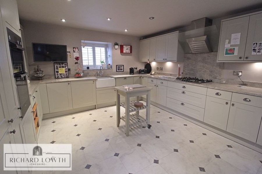 Images for London Road, Adlington / Poynton Border EAID:Richard Lowth BID:Richard Lowth & Co