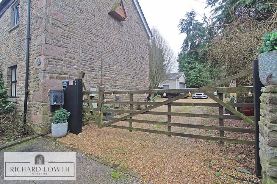 Images for London Road, Adlington / Poynton Border EAID:Richard Lowth BID:Richard Lowth & Co