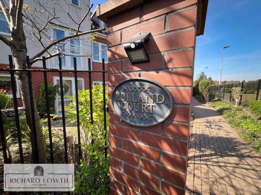Images for Holland Court, Poynton EAID:Richard Lowth BID:Richard Lowth & Co Estate Agents