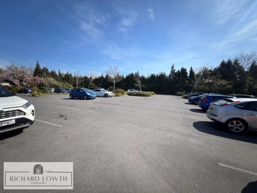 Images for Holland Court, Poynton EAID:Richard Lowth BID:Richard Lowth & Co