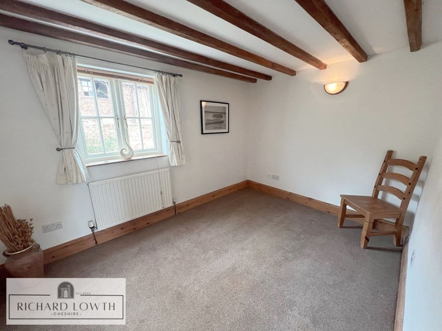 Images for Old Hall Lane, Woodford EAID:Richard Lowth BID:Richard Lowth & Co Estate Agents