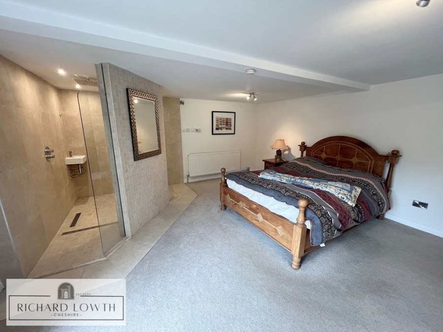 Images for Old Hall Lane, Woodford EAID:Richard Lowth BID:Richard Lowth & Co Estate Agents