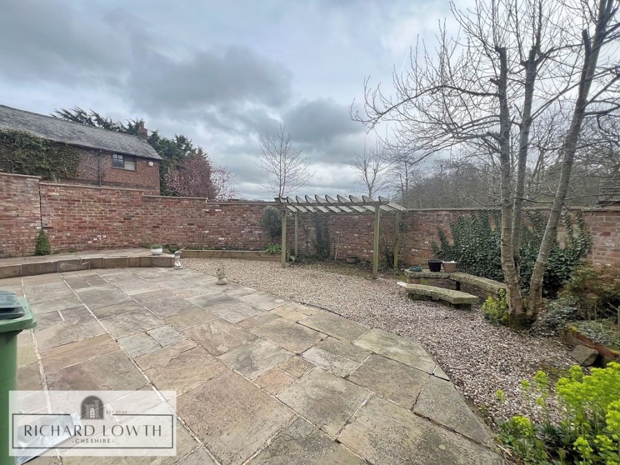 Images for Old Hall Lane, Woodford EAID:Richard Lowth BID:Richard Lowth & Co