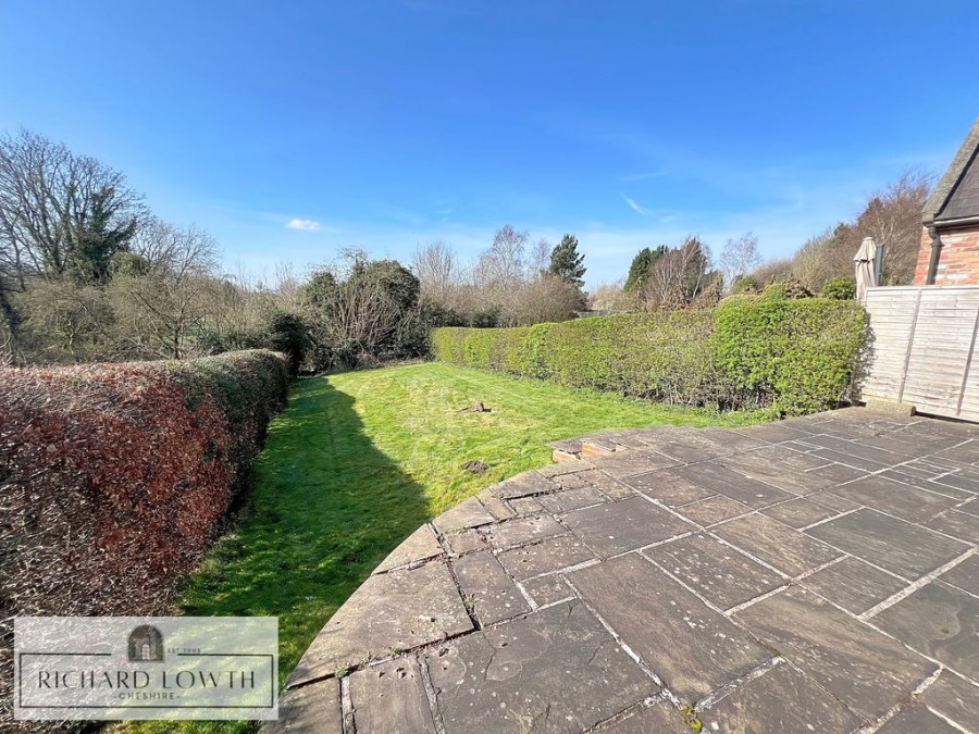 Images for Old Hall Lane, Woodford EAID:Richard Lowth BID:Richard Lowth & Co