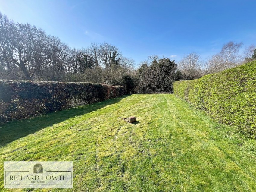 Images for Old Hall Lane, Woodford EAID:Richard Lowth BID:Richard Lowth & Co