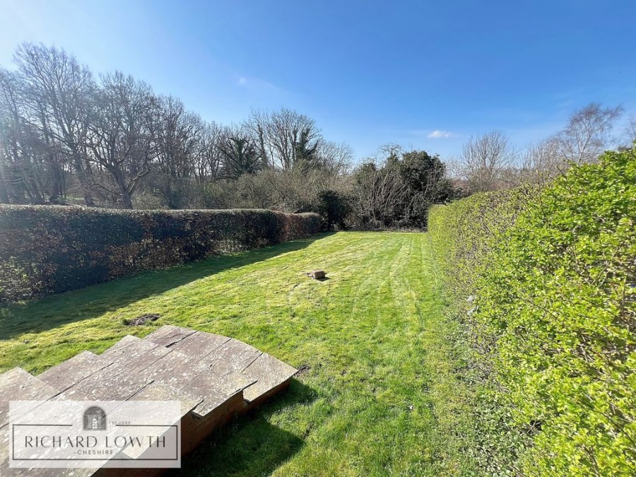 Images for Old Hall Lane, Woodford EAID:Richard Lowth BID:Richard Lowth & Co Estate Agents