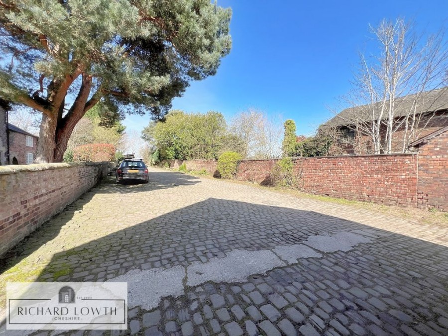 Images for Old Hall Lane, Woodford EAID:Richard Lowth BID:Richard Lowth & Co