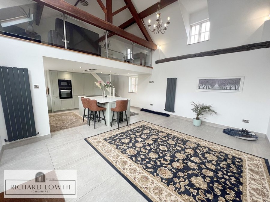 Images for Old Hall Lane, Woodford EAID:Richard Lowth BID:Richard Lowth & Co Estate Agents