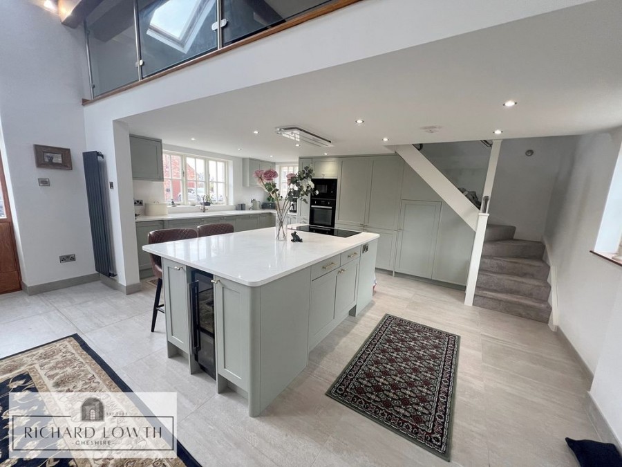 Images for Old Hall Lane, Woodford EAID:Richard Lowth BID:Richard Lowth & Co