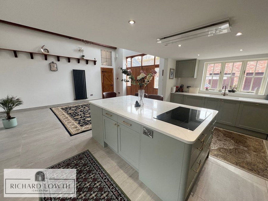 Images for Old Hall Lane, Woodford EAID:Richard Lowth BID:Richard Lowth & Co Estate Agents