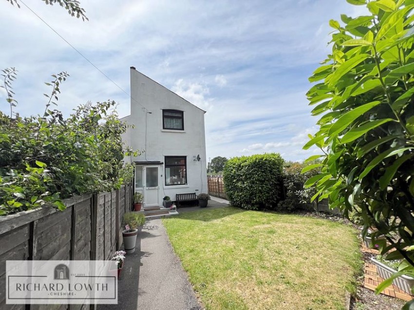 Images for Neville Street, Hazel Grove EAID:Richard Lowth BID:Richard Lowth & Co