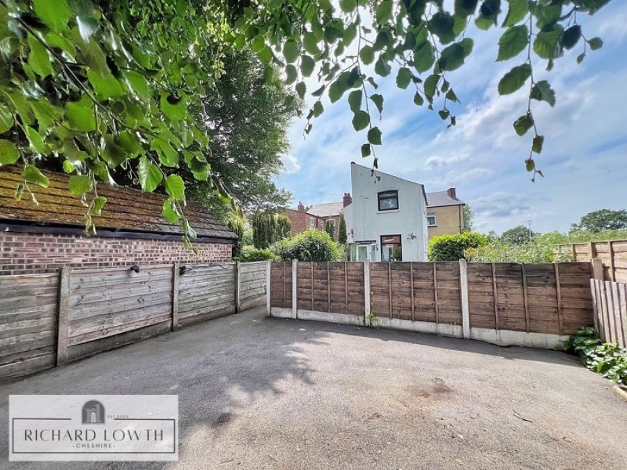 Images for Neville Street, Hazel Grove EAID:Richard Lowth BID:Richard Lowth & Co