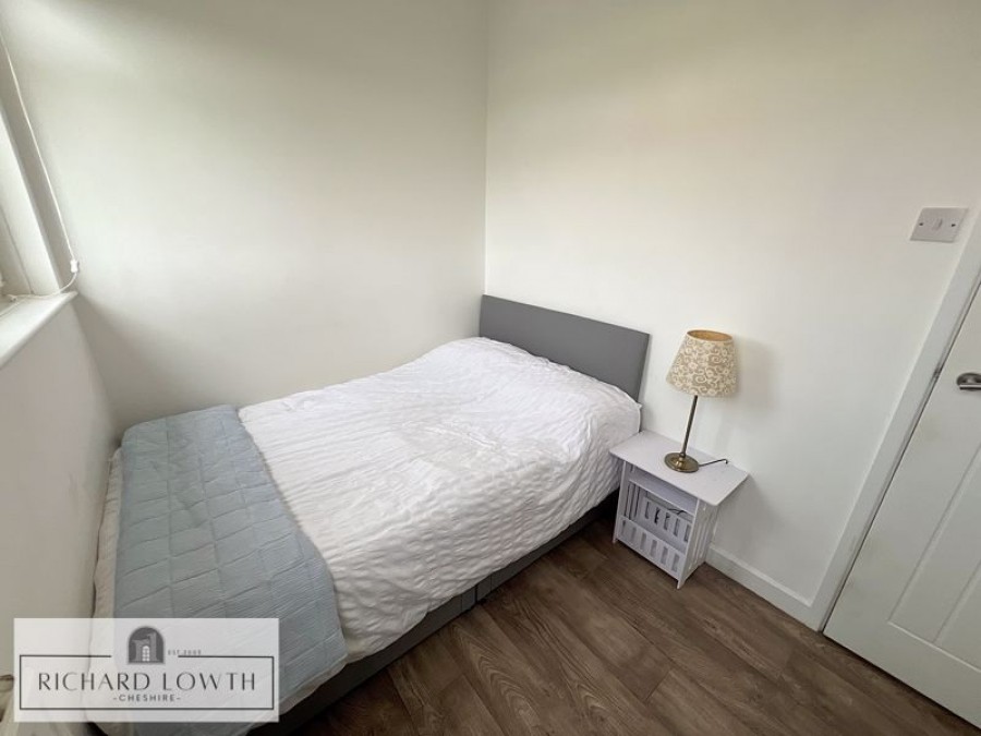 Images for Neville Street, Hazel Grove EAID:Richard Lowth BID:Richard Lowth & Co