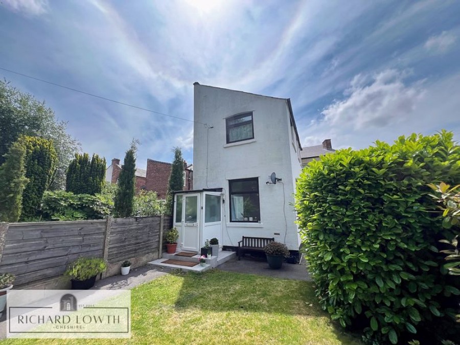 Images for Neville Street, Hazel Grove EAID:Richard Lowth BID:Richard Lowth & Co