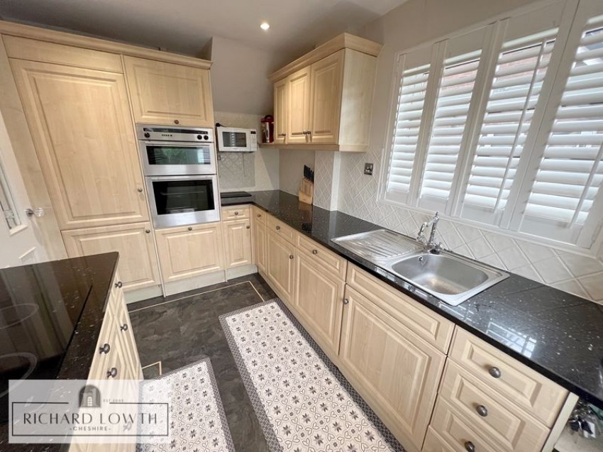 Images for Bickerton Drive, Hazel Grove EAID:Richard Lowth BID:Richard Lowth & Co