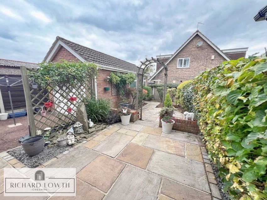 Images for Bickerton Drive, Hazel Grove EAID:Richard Lowth BID:Richard Lowth & Co