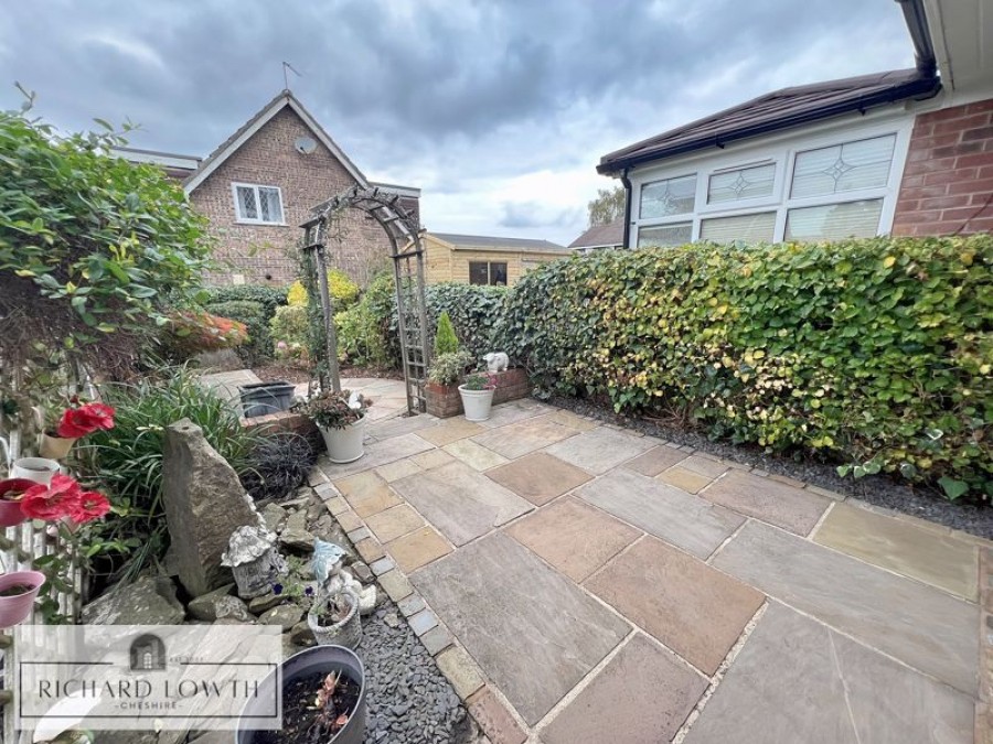 Images for Bickerton Drive, Hazel Grove EAID:Richard Lowth BID:Richard Lowth & Co