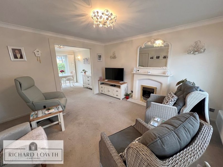 Images for Bickerton Drive, Hazel Grove EAID:Richard Lowth BID:Richard Lowth & Co