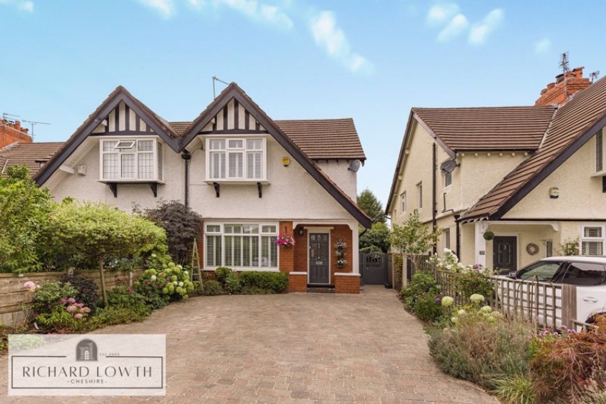 Images for Ravenoak Park Road, Cheadle Hulme EAID:Richard Lowth BID:Richard Lowth & Co