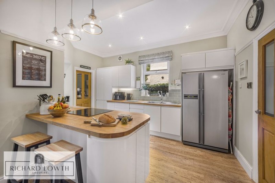 Images for Ravenoak Park Road, Cheadle Hulme EAID:Richard Lowth BID:Richard Lowth & Co