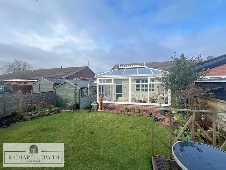 Images for Dunvegan Road, Hazel Grove EAID:Richard Lowth BID:Richard Lowth & Co