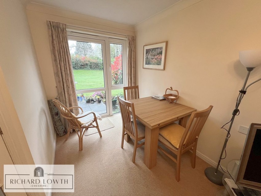 Images for Willow Close, Poynton EAID:Richard Lowth BID:Richard Lowth & Co