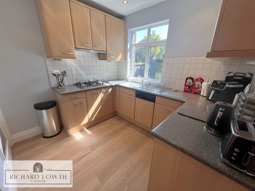 Images for Chester Road, Poynton EAID:Richard Lowth BID:Richard Lowth & Co Estate Agents