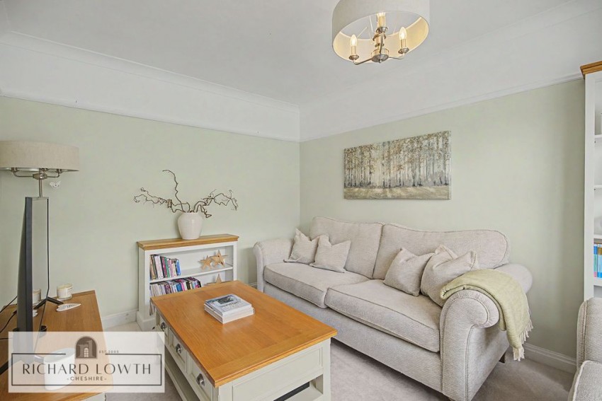 Images for The Circuit, Cheadle Hulme EAID:Richard Lowth BID:Richard Lowth & Co Estate Agents