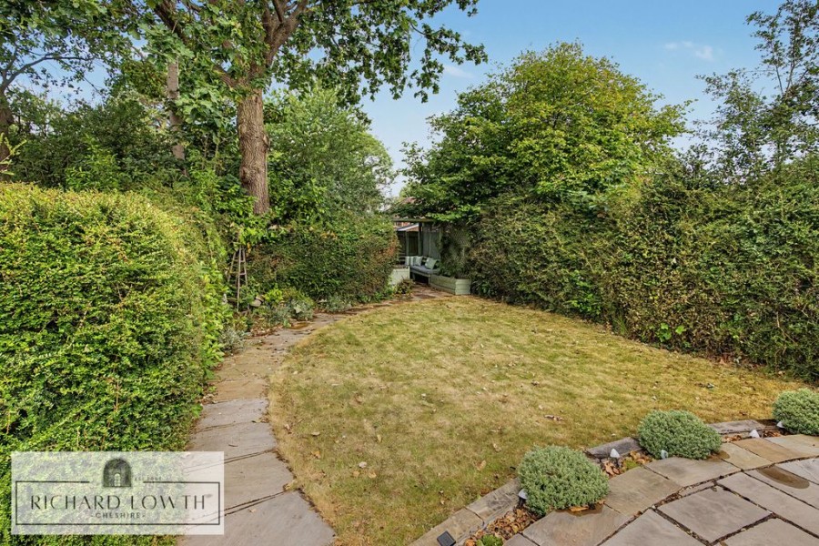 Images for The Circuit, Cheadle Hulme EAID:Richard Lowth BID:Richard Lowth & Co Estate Agents