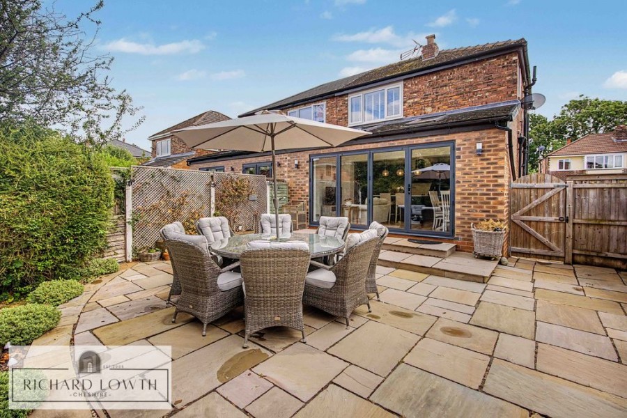 Images for The Circuit, Cheadle Hulme EAID:Richard Lowth BID:Richard Lowth & Co Estate Agents