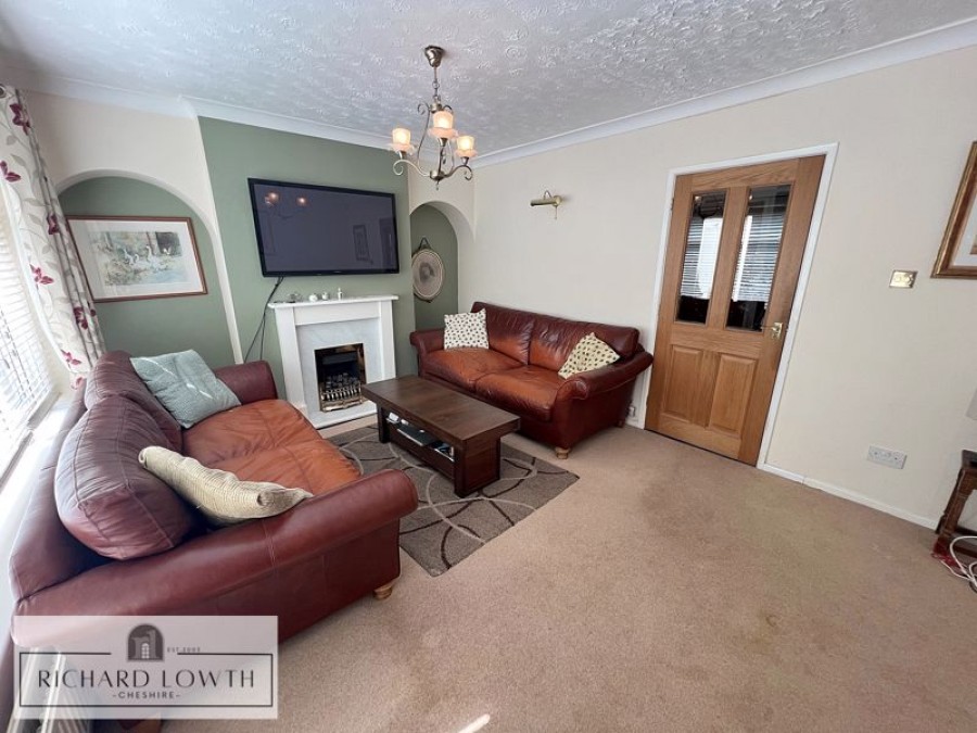 Images for Meadway, Poynton EAID:Richard Lowth BID:Richard Lowth & Co