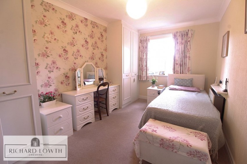 Images for Cedarwood, Legh Close, Poynton EAID:Richard Lowth BID:Richard Lowth & Co