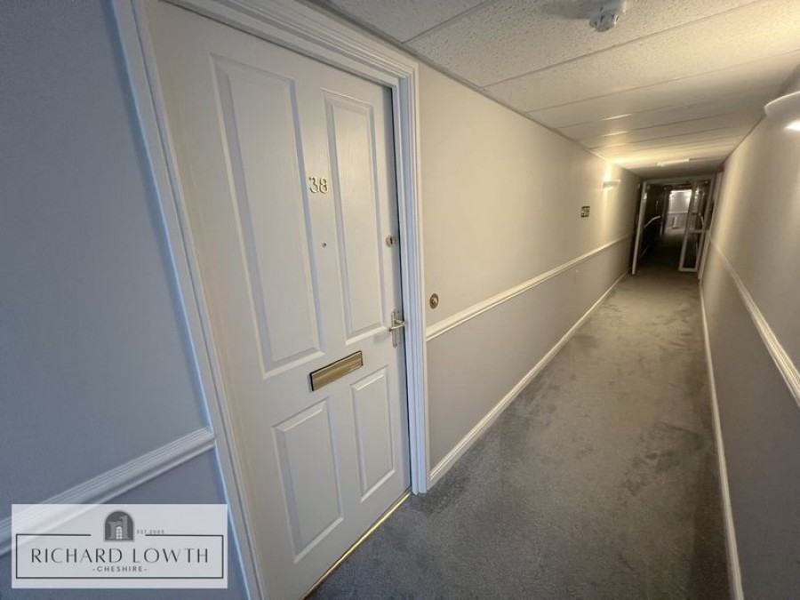 Images for Holland Court, Poynton EAID:Richard Lowth BID:Richard Lowth & Co