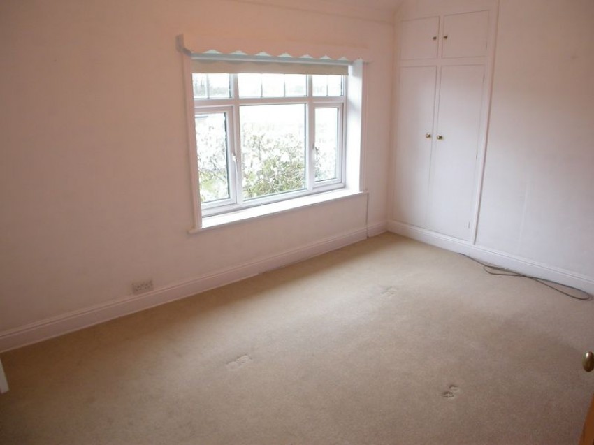 Images for POYNTON (GEORGES ROAD EAST) EAID:Richard Lowth BID:Richard Lowth & Co