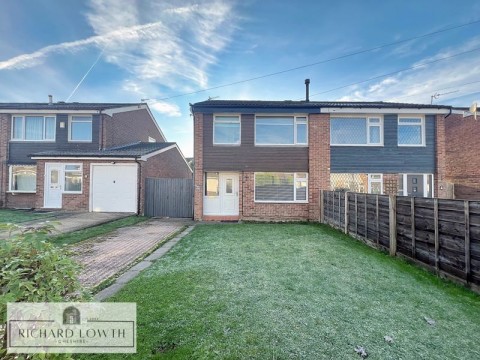 Curzon Road, Poynton
