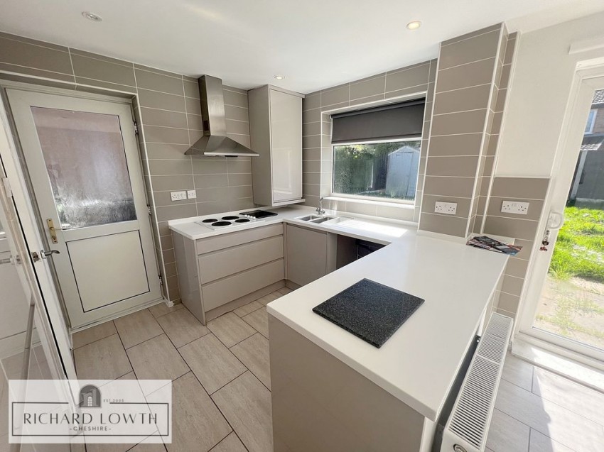 Images for Curzon Road, Poynton EAID:Richard Lowth BID:Richard Lowth & Co