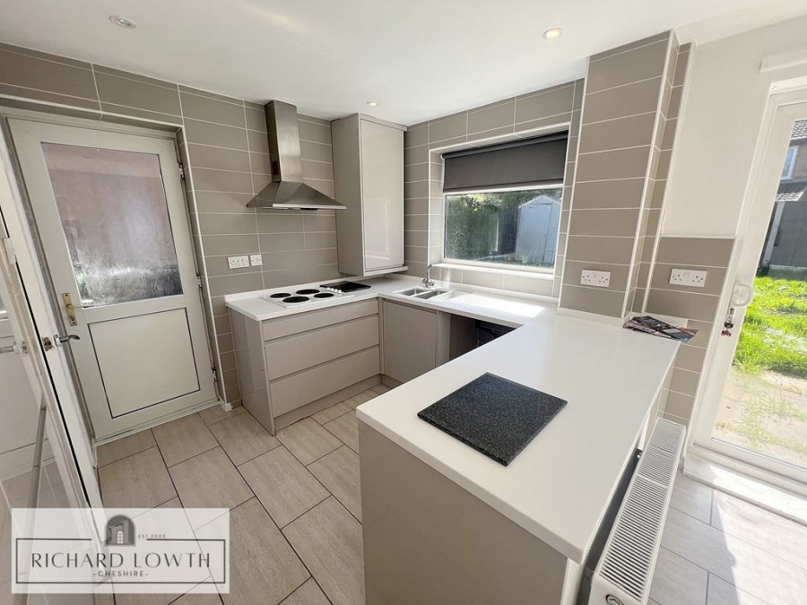Images for Curzon Road, Poynton EAID:Richard Lowth BID:Richard Lowth & Co