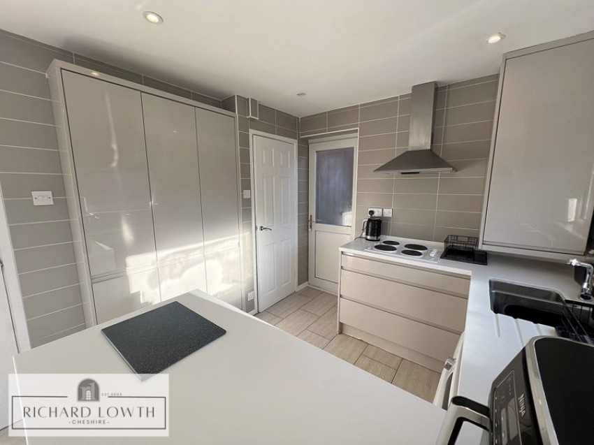 Images for Curzon Road, Poynton EAID:Richard Lowth BID:Richard Lowth & Co