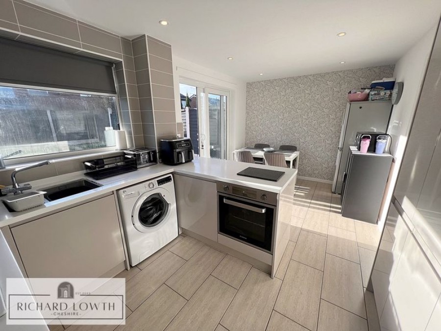 Images for Curzon Road, Poynton EAID:Richard Lowth BID:Richard Lowth & Co