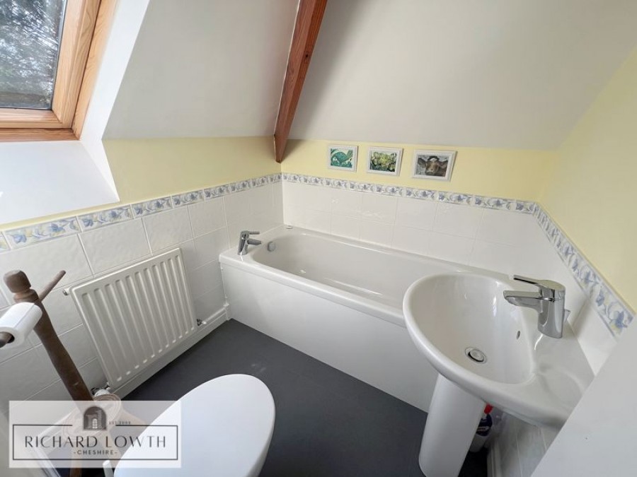 Images for Brookside Avenue, Poynton EAID:Richard Lowth BID:Richard Lowth & Co